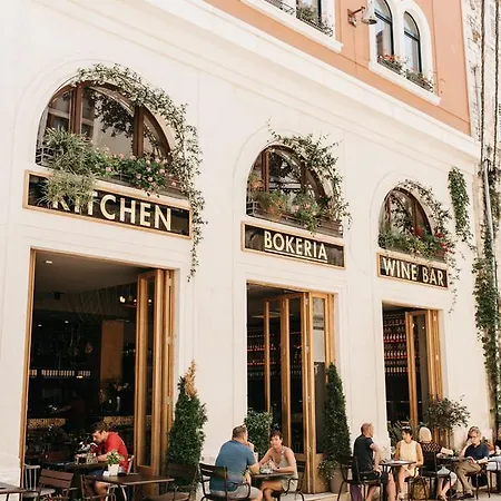 Abokamento Boutique 4*