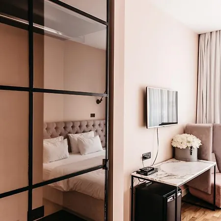 Abokamento Boutique 4*