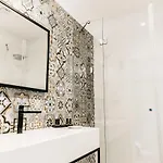 Oda ve Kahvaltı Abokamento Boutique