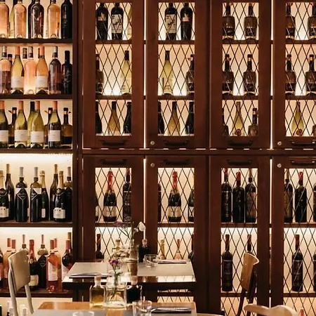 Abokamento Boutique Сплит